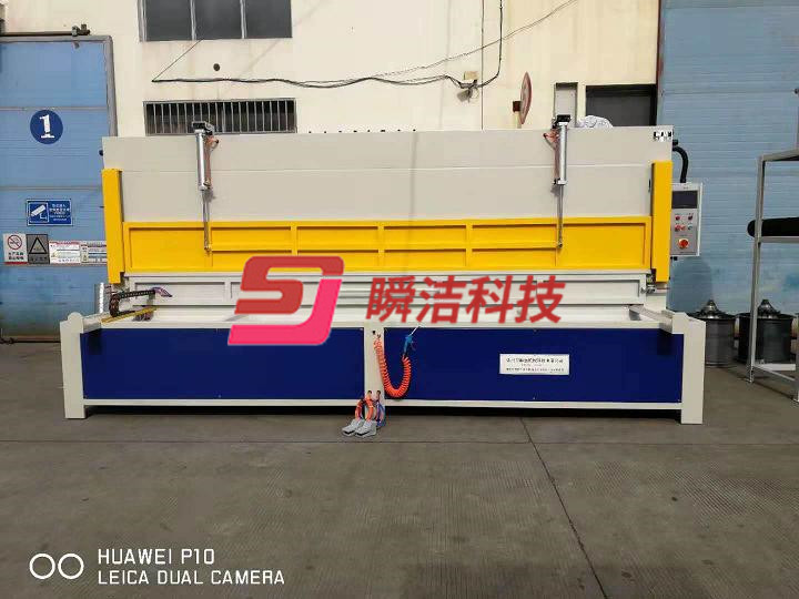 鋁管、不銹鋼管外壁噴砂機(jī)